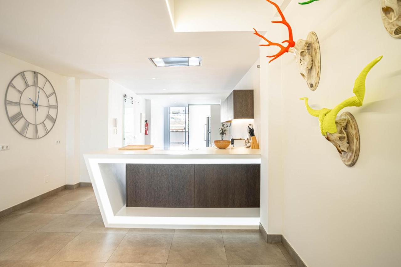 GRAND TERRACE APARTMENT in Puerto de Alcudia Exterior foto